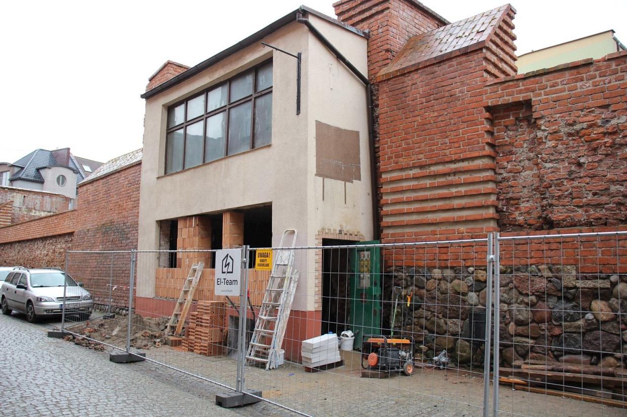 W murach powstaje miejska toaleta