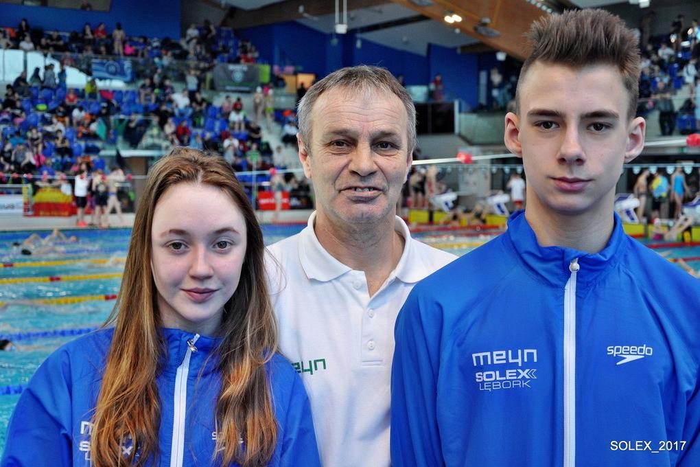 Nowe pływackie rekordy młodych leborczan