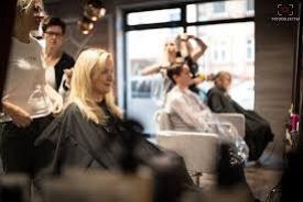 Warsztaty piękna. Tajemnice kobiecych sylwetek oraz dobór fryzury i okularów.