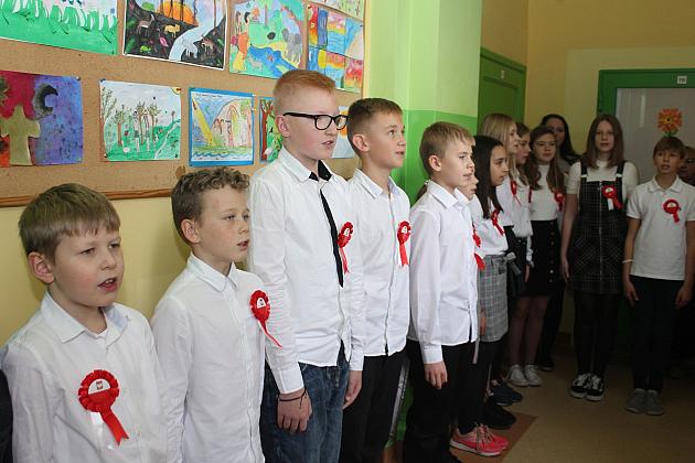 Razem zaśpiewali wszystkie zwrotki Mazurka Dąbrowskiego