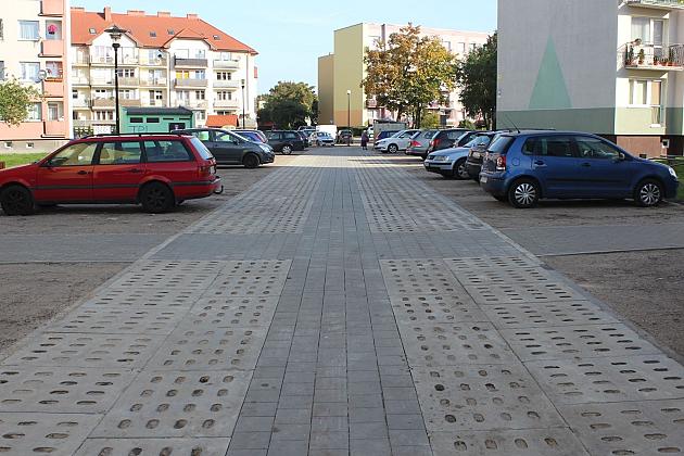 Nowy parking na 54 pojazdy przy Wojska Polskiego
