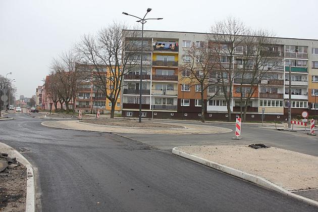 Lęborski Węzeł Przesiadkowy. Front robót na Dworcowej