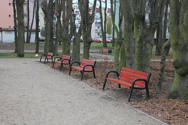 „Mini Park” nad rzeką Łebą zmienił oblicze