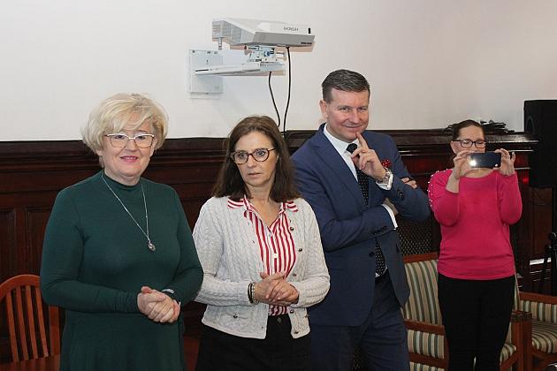 Kolędowa wizyta „Biedronek”