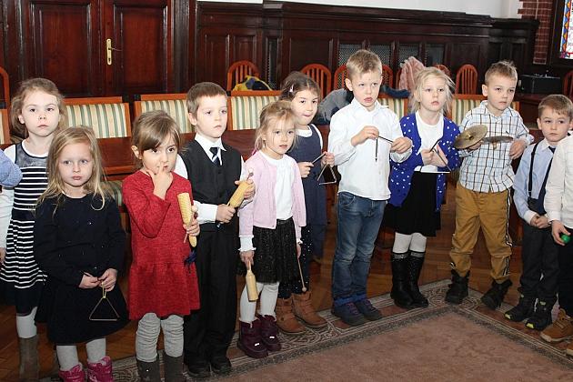 Kolędowa wizyta „Biedronek”