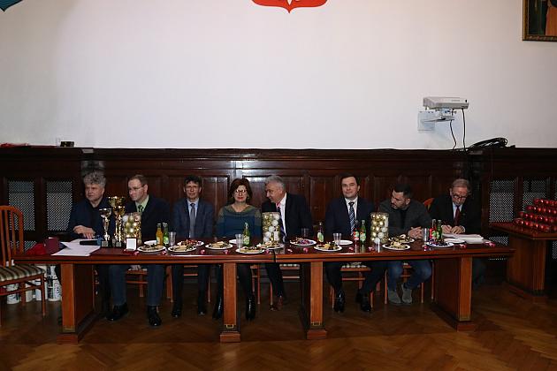 Święto dawców krwi w ratuszu