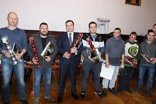 Święto dawców krwi w ratuszu