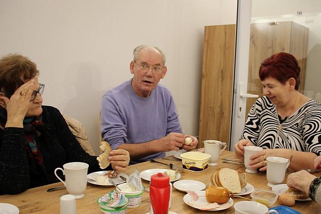 Aktywni seniorzy w Klubie Osiedlowym BAZA