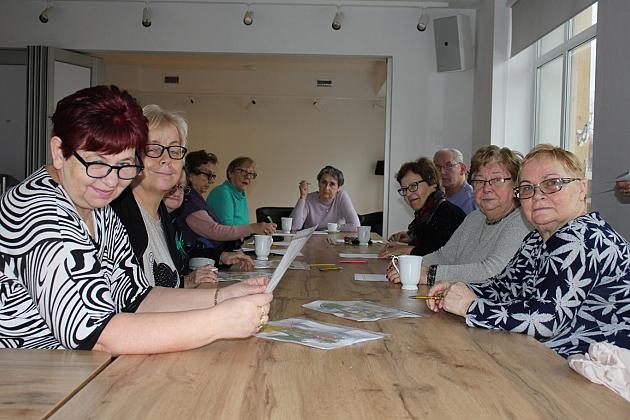 Aktywni seniorzy w Klubie Osiedlowym BAZA