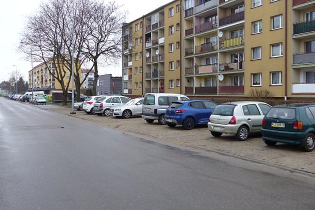 20 nowych miejsc parkingowych przy ulicy Słowackiego