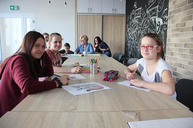 Streetworker wesprze dzieci i młodzież