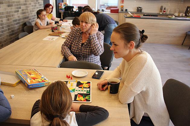 Streetworker wesprze dzieci i młodzież