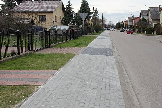 Remont chodnika na Brzozowej, budowa na Nadmorskiej