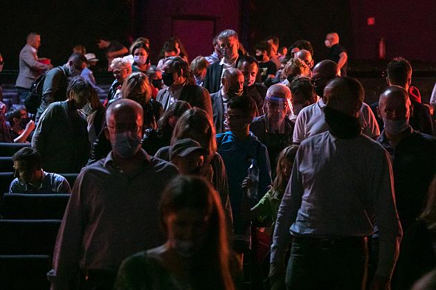 Premiera filmu „Nieletni inżynierowie” w Warszawie. Następny Lębork!