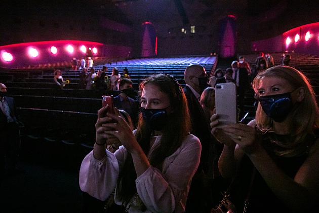 Premiera filmu „Nieletni inżynierowie” w Warszawie. Następny Lębork!