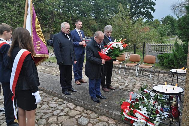 Złożyli hołd ofiarom Marszu Śmierci