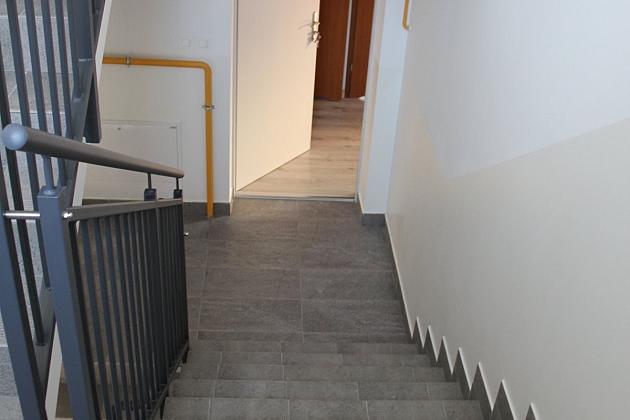 Budynek komunalny przy Placu Piastowskim gotowy do zasiedlania