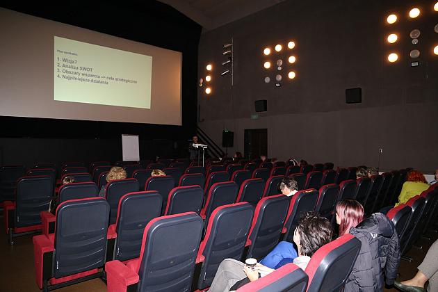 Prace nad nową strategią rozwiązywania problemów społecznych