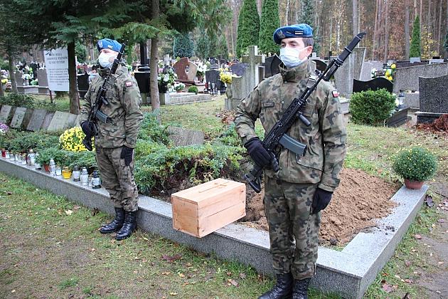 Plutonowy Henryk Keller spoczął na Cmentarzu Parafialnym w Lęborku