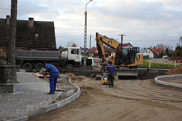 Przebudowa ronda przy Komuny Paryskiej