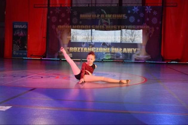 Kolejne sukcesy młodych tancerek z SP 8