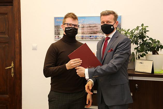 Podpisano kolejne umowy na wsparcie realizacji zadań publicznych z zakresu sportu na 2021 r.