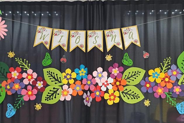 Powitanie wiosny z marzannami