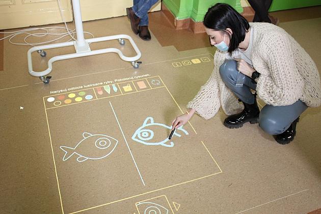 Interaktywne podłogi trafiły do lęborskich szkół