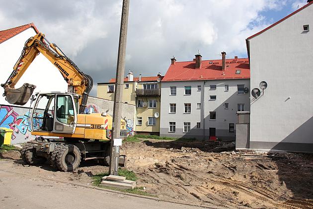 Podwórko przy Stryjewskiego 63/65