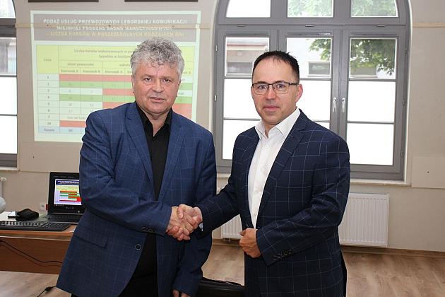 Rozmowy o komunikacji miejskiej przy Lęborskim Węźle Przesiadkowym