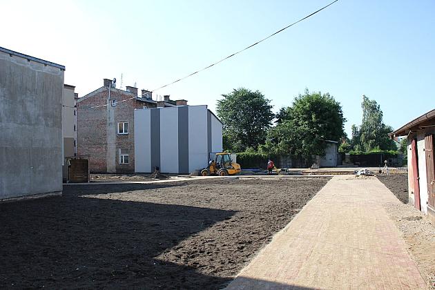 Podwórka integracyjne zmieniają „Lębork Nowy Świat”