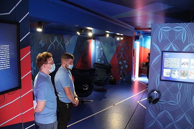 Wirtualny Teatr Historii na Placu Pokoju 17-19 sierpnia