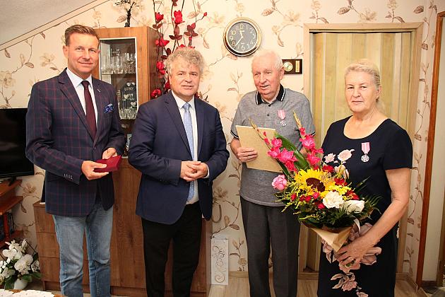 Jubileusz 50-lecia małżeństwa i medal dla Państwa Miotk