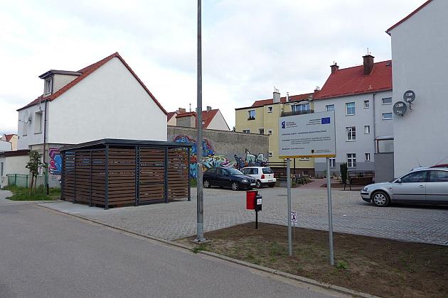 Przy Stryjewskiego utworzono podwórko integracyjne