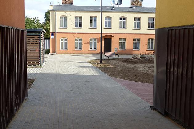 Nowe podwórka integracyjne na Stryjewskiego, Malczewskiego i Boh. Westerplatte