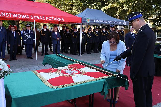 Uroczystość nadania sztandaru dla strażaków