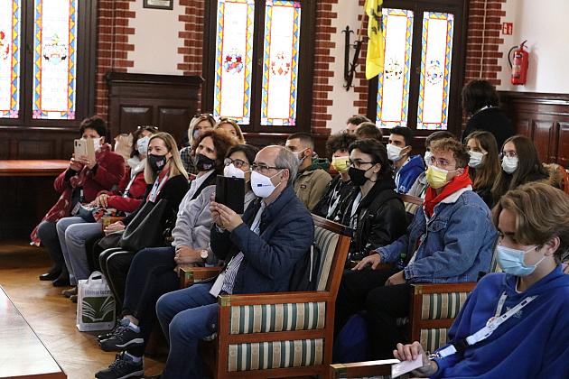 Uczniowie z wymiany z wizytą u Burmistrza