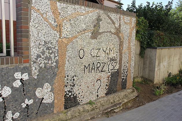 Razem z mieszkańcami. Podwórka integracyjne zmieniają Lębork