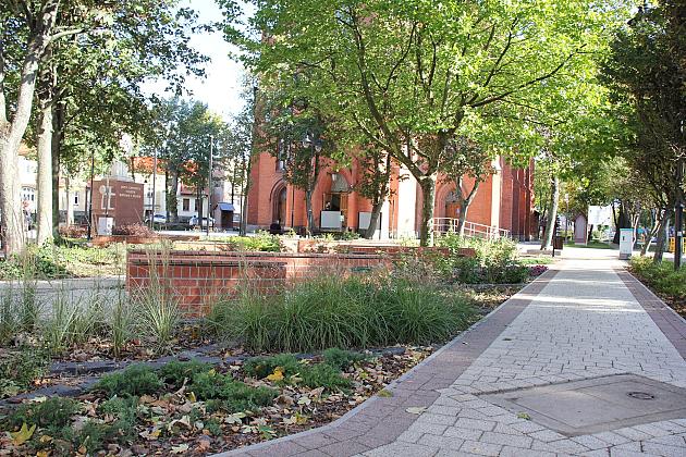 Zielono i stylowo. Plac Kopernika po rewitalizacji.