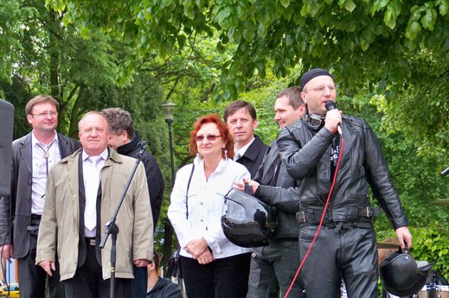 Motocyklowa parada na placu Pokoju