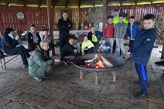 Pieszo i rowerami – rajd „Poznajemy piękno gminy Potęgowo”
