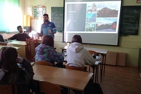 Klimaty Afryki, Azji i Europy w ZSGŻiA w środku zimy