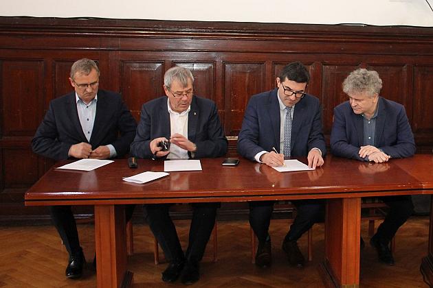 Współpraca popłaca. Miasto Łeba objęło udziały w lęborskim LTBS