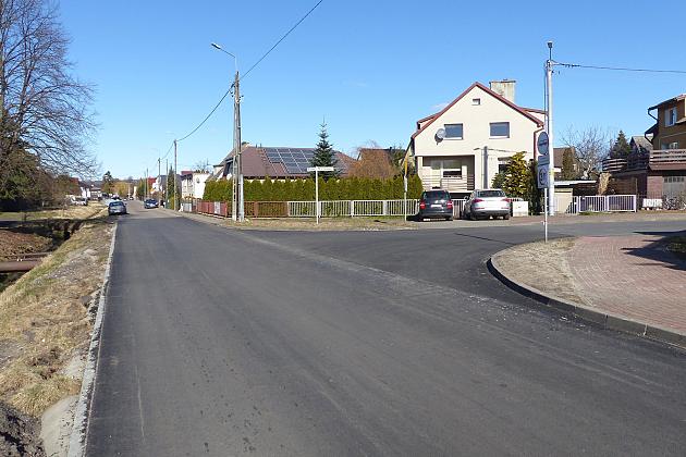 Nowy asfalt na ulicach