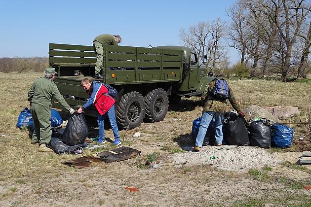 Rzeka Łeba oczyszczona