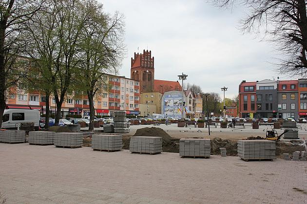 Metamorfoza skweru przy Placu Pokoju