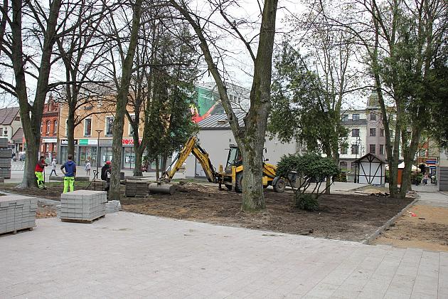 Metamorfoza skweru przy Placu Pokoju