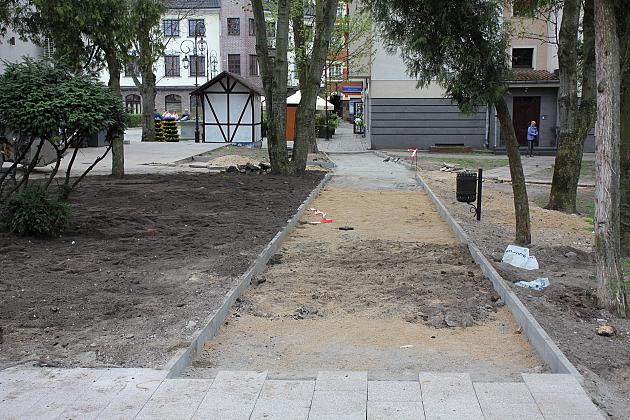 Metamorfoza skweru przy Placu Pokoju