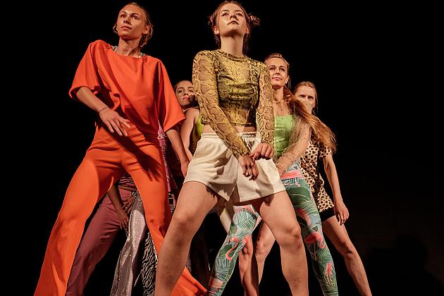 Teatr Tańca Jeszcze Pięć Minut - premierowe spektakle we „Fregacie”