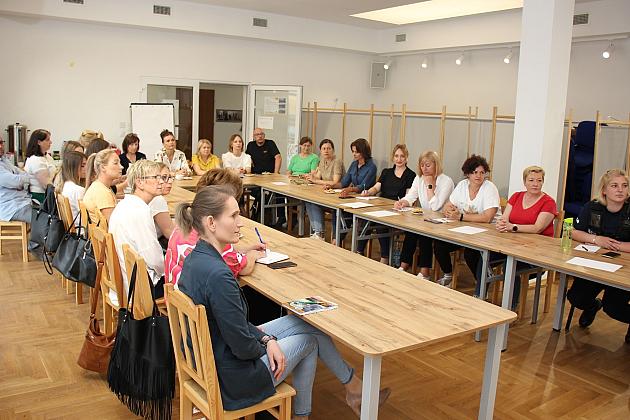 Szkolenie o problemach z przemocą i uzależnieniami